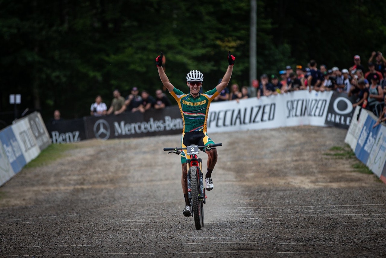 Alan Hatherly, som vant U23-VM i fjor, er verdens første elsykkel-verdensmester. Foto: UCI