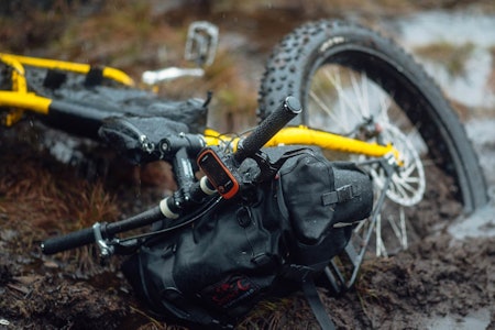 BARE KOM DEG UT: Sykling kan gjøres veldig innviklet og komplisert. Eller veldig, veldig enkelt. Foto: Mikkel Soya Bølstad. BARE KOM DEG UT: Sykling kan gjøres veldig innviklet og komplisert. Eller veldig, veldig enkelt. Foto: Mikkel Soya Bølstad.