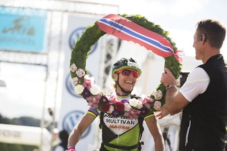LEGENDE: Gunn-Rita Dahle Flesjå blir innlemmet i The Mountain Bike Hall of Fame. Foto: Kristoffer H. Kippernes. gunn rita dahle flesjå mountain bike hall of fame
