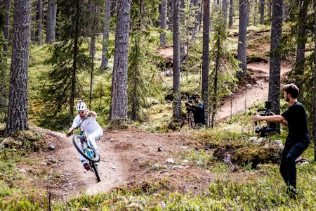 Brage Vestavik har brukt mye av sommeren på stisykkel i Gullia i Trysil, i løyper som verken er spesielt bratte eller grove. Foto: Anders Fauske