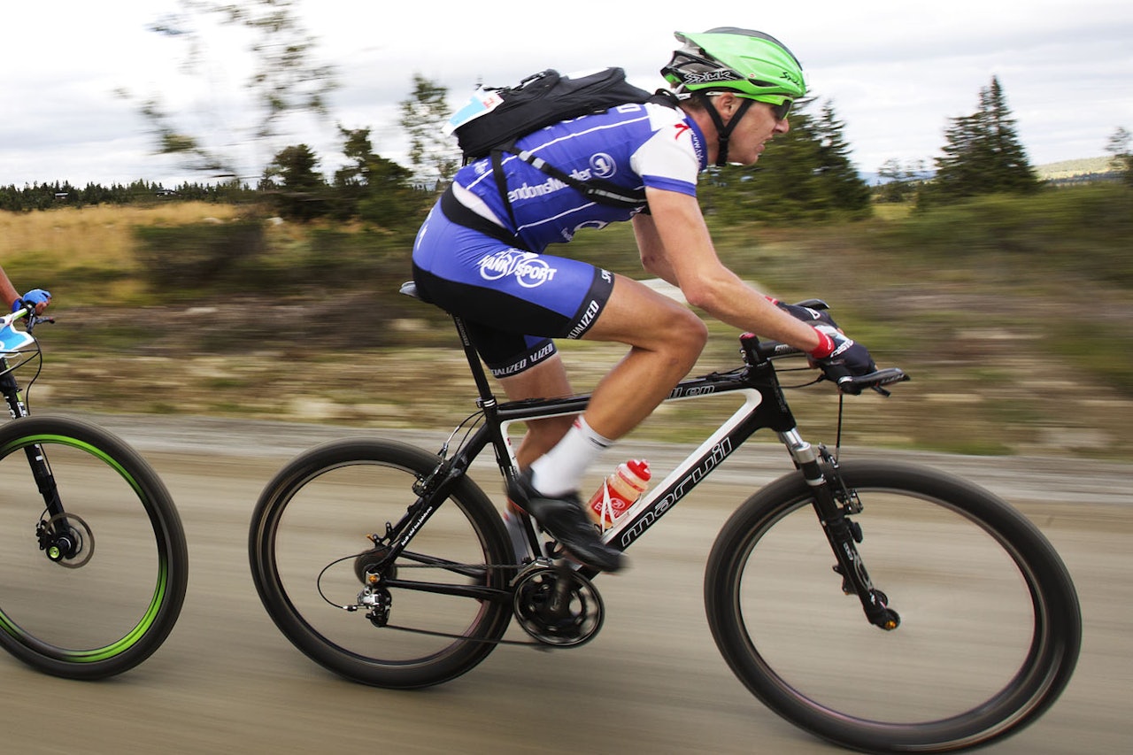 UTDATERT SYKKEL? Birkentoer Åsmund Romstad Løvik mener af det viktigste er å være kjent med sykkelen, og bryr seg lite om utstyrstrender. Foto: Kristoffer H. Kippernes åsmund løvik sykkel marvil birken