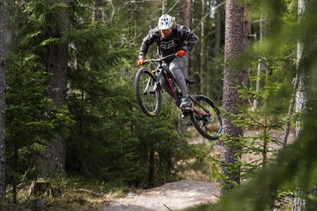 TRYSIL-AMBASSADØR: Brage Vestavik var på plass til åpningsdagen for Trysil Bike Arena. Foto: Jonas Sjögren/Trysil Bike Arena trysil bike arena åpning 2020 gullia