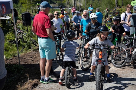 Stor iver og glede da sykkelparken Tottelia Rides åpnet 15. juni. Foto: Hemsedal  Stor iver og glede da sykkelparken Tottelia Rides åpnet 15. juni. Foto: Hemsedal