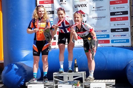 Marit Sveen tok NM-gullet i rundbane foran Elisabeth Sveum (til venstre) og Sylvi Sommer. Foto: David Haugen