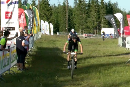 NM-GULL #2: Erik Hægstad sikret seg helgas andre NM-gull da han vant kortbanerittet på Veldre Sag søndag kveld. Foto: Skjermdump Hægstad sikret seg helgas andre NM-gull