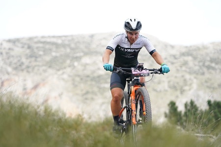 Hildegunn Gjertrud Hovdenak kom på åttendeplass på dagens etappe i Andalucia Bike Race. Foto: Andalucia Bike Race Hildegunn Gjertrud Hovdenak i Andalucia Bike Race 2020
