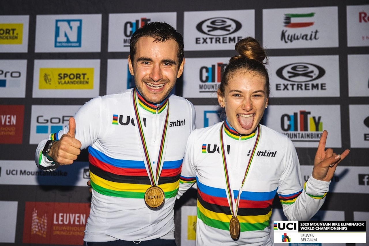 Titouan Perrin Ganier og Isaure Medde, begge fra Frankrike, tok med seg hver sin regnbuetrøye fra sprint-VM i Leuven i Belgia. Foto: UCI Titouan Perrin Ganier og Isaure Medde vant sprint-VM 2020