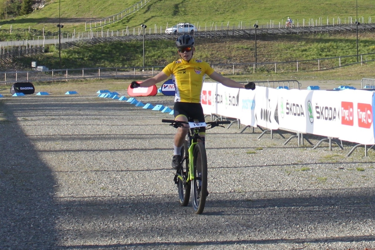 Ole Sigurd Rekdahl vant juniorklassen foran landslagskollega Emil Ravnåsen Vangen. Foto: NCF Ole Sigurd Rekdahl vant juniorklassen foran landslagskollega Emil Ravnåsen Vangen. Foto: NCF