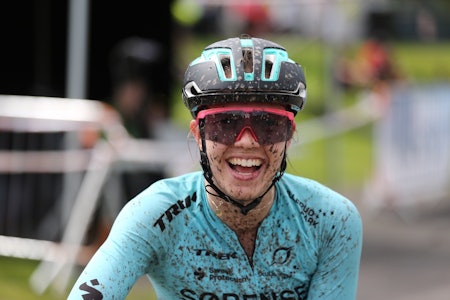 Marit Sveen vant Terrengsykkelrittet til tross for omfattende teknisk trøbbel. Foto: Marius Bache Wold  Marit Sveen vant Terrengsykkelrittet til tross for omfattende teknisk trøbbel. Foto: Marius Bache Wold