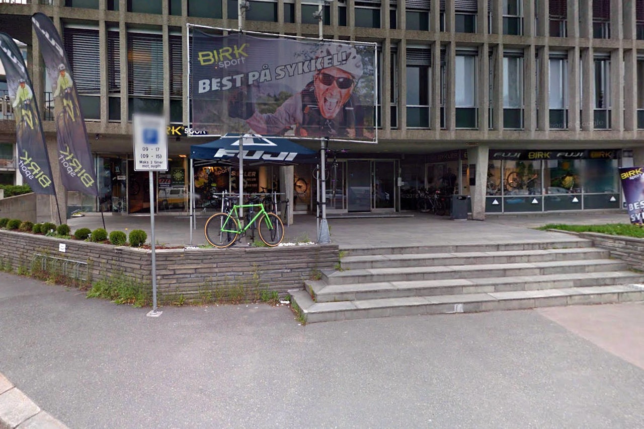 REDDET: Det ligger an til videre drift for Birk Sport. Foto: Google Maps