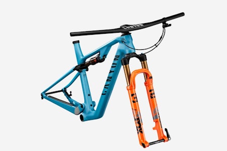 EKSKLUSIVT: Rammesettet fra Canyon vil ikke være tilgjengelig for mange. Foto: Canyon canyon mathieu van der poel sykkel rammesett