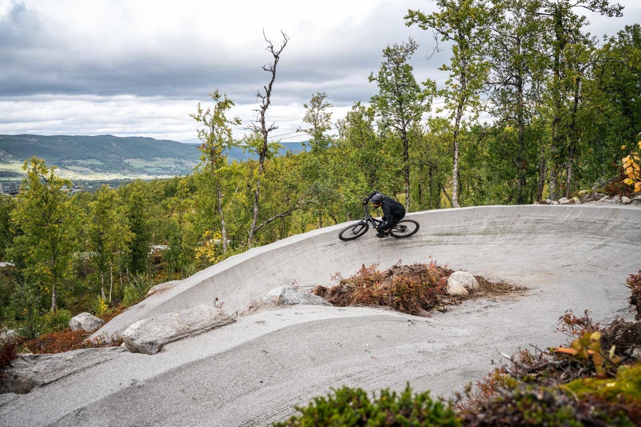 MER AV DETTE: Hallingdal skal åpne flere kilometer med flytsti for sykling i 2021. Foto: Lars Storheim. stisykling hallingdal flytsti hemsedal nesbyen geilo høgevarde