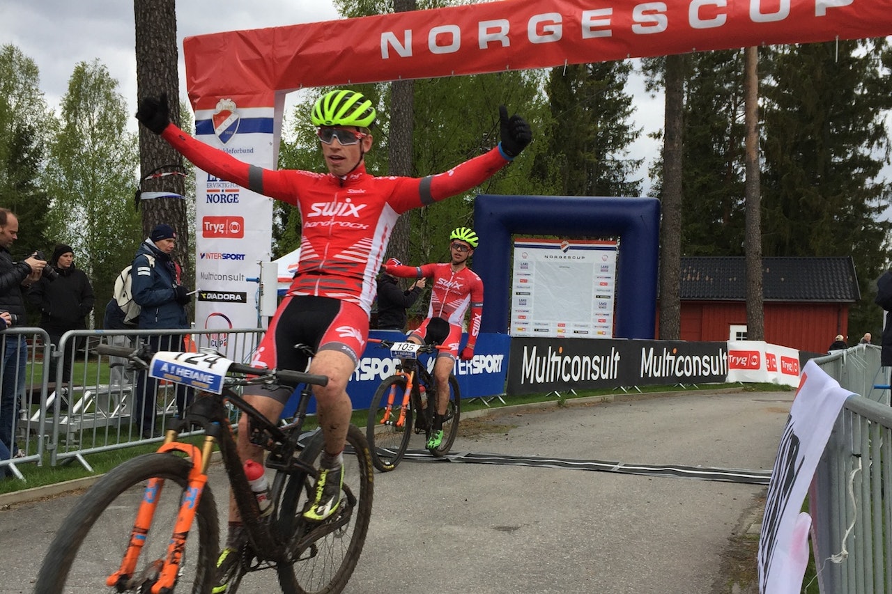 Å i Heiane er første ritt ut i Norgescupen maraton 2019. Her fra 2017, da Ole Hem vant foran Fredrik Haraldseth. Foto: Dag Aalvik 