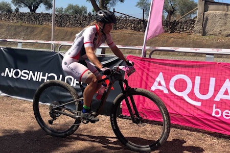 Hildegunn Gjertrud Hovdenak vant tre av de seks etappene i årets utgave av Andalucia Bike Race. På de resterende etappene kom hun på andreplass. Foto: Kristin Bye Weyer-Larsen Hildegunn Gjertrud Hovdenak vant tre av de seks etappene i årets utgave av Andalucia Bike Race. På de resterende etappene kom hun på andreplass. Foto: Kristin Bye Weyer-Larsen