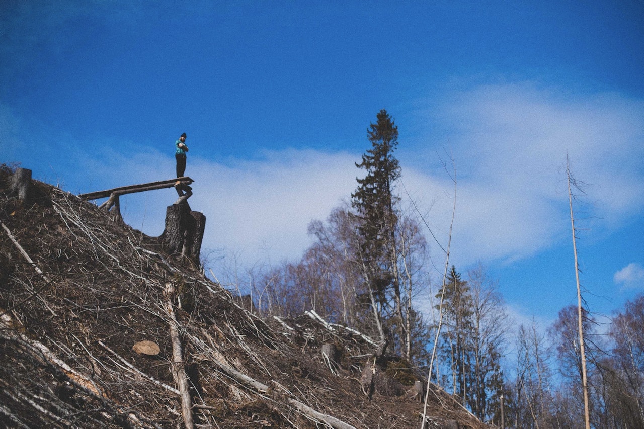 KREATIVE SYKKELFILMER: Noen av verdens beste syklister, vår egen Brage Vestavik inkludert, har fått i oppgave å spille inn 90 sekunder med rå sykling. X games real series