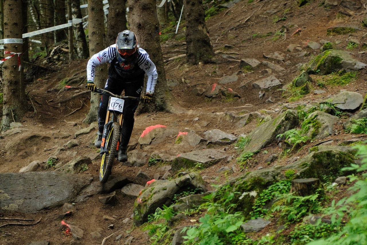Brage Vestavik tok sitt andre strake NM-gull i 2019. Årets mesterskap arrangeres i Drammen skisenter lørdag 22. august. Foto Jon Borgersen Brage Vestavik NM 2019