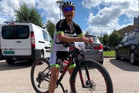 Anne Helene Reiten hadde grunn til å smile etter målgang: Hun vant Kongerittet med over fem minutters margin. Foto: Privat Anne Helene Reiten Kongerittet 2020