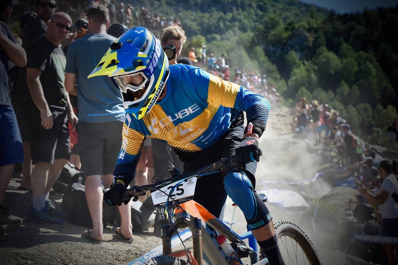 Zakarias Blom Johansen kom på niendeplass på Enduro World Series runden i Ainsa til tross for en del småtrøbbel underveis. Foto: Cuba Action Team Zakarias Blom Johansen kom på niendeplass på Enduro World Series runden i Ainsa til tross for en del småtrøbbel underveis. Foto: Cuba Action Team
