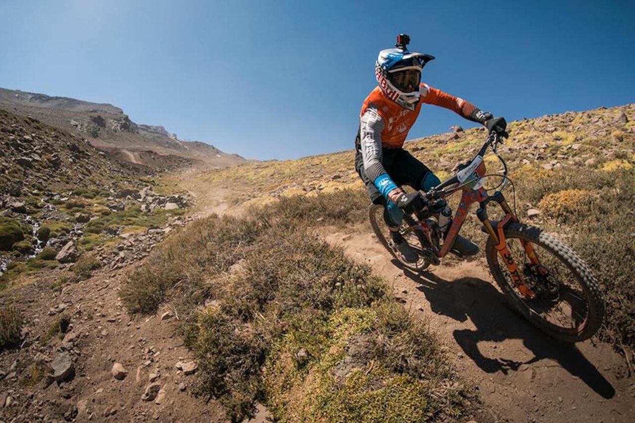 Greg Callaghan, som er Zakkas kollega i Cube Action Team, gikk ut av 2017-sesongen som tredje beste i Enduro World Series. Foto: Enduro World Series Greg Callaghan, som er Zakkas kollega i Cube Action Team, gikk ut av 2017-sesongen som tredje beste i Enduro World Series. Foto: Enduro World Series