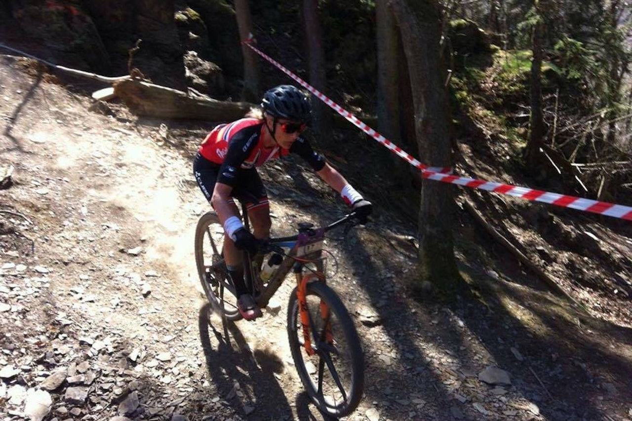 Norgesmester i maraton Jeanette Persson gikk fra seier på første etappe til niendeplass på siste etappe i BeMC 3-dagers i Belgia i helga, men lot seg imponere av rittet. Foto: Michiel Van Aelbroeck Norgesmester i maraton Jeanette Persson gikk fra seier på første etappe til niendeplass på siste etappe i BeMC 3-dagers i Belgia i helga, men lot seg imponere av rittet. Foto: Michiel Van Aelbroeck