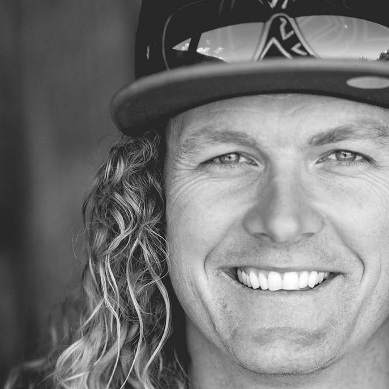 OMKOMMET: Kelly McGarry(33) har omkommet på sykkeltur ved Queenstown. Foto: YT OMKOMMET: Kelly McGarry(33) har omkommet på sykkeltur ved Queenstown. Foto: YT