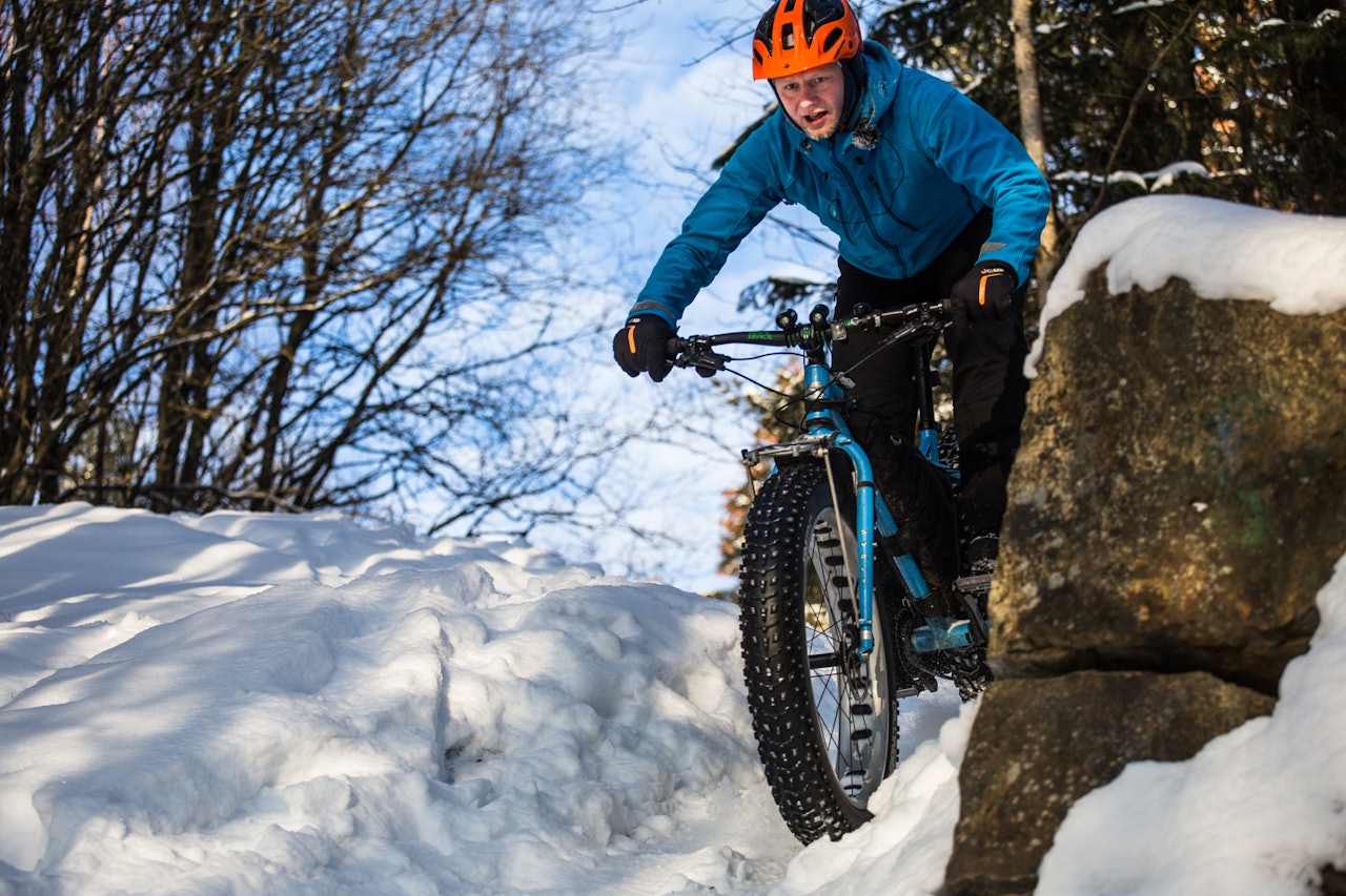 PENDLEREN: For Terje Mork er jobbreisen en lek. Bilde: Christian Nerdrum fatbike fatbikefeber