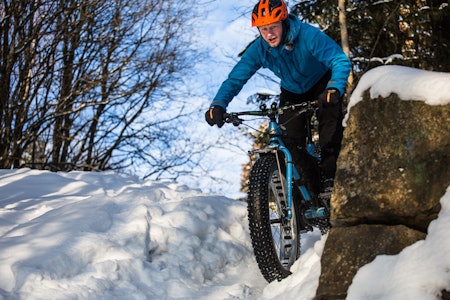 PENDLEREN: For Terje Mork er jobbreisen en lek. Bilde: Christian Nerdrum fatbike fatbikefeber