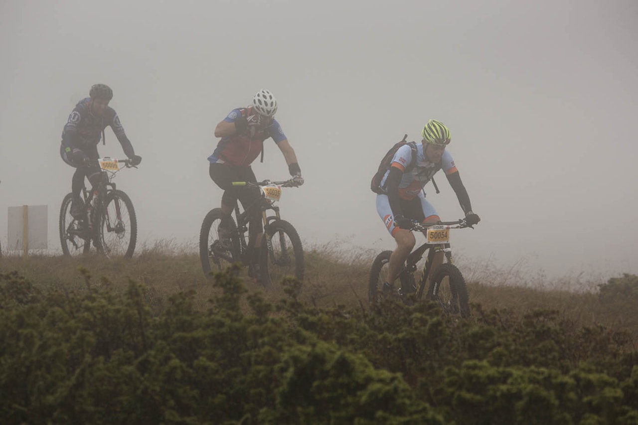 Stein Vegar Larsen leder an foran Tord Bern Hansen og Alf-Åge Bjørklund. Foto: Kristoffer Kippernes Stein Vegar Larsen leder an foran Tord Bern Hansen og Alf-Åge Bjørklund. Foto: Kristoffer Kippernes