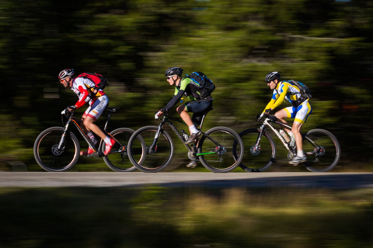 BIRKEBEINERRITTET: Under Birkebeinerrittet er det mye å spare på å samarbeide. (foto: Snorre Veggan) BIRKEBEINERRITTET: Under Birkebeinerrittet er det mye å spare på å samarbeide. (foto: Snorre Veggan)
