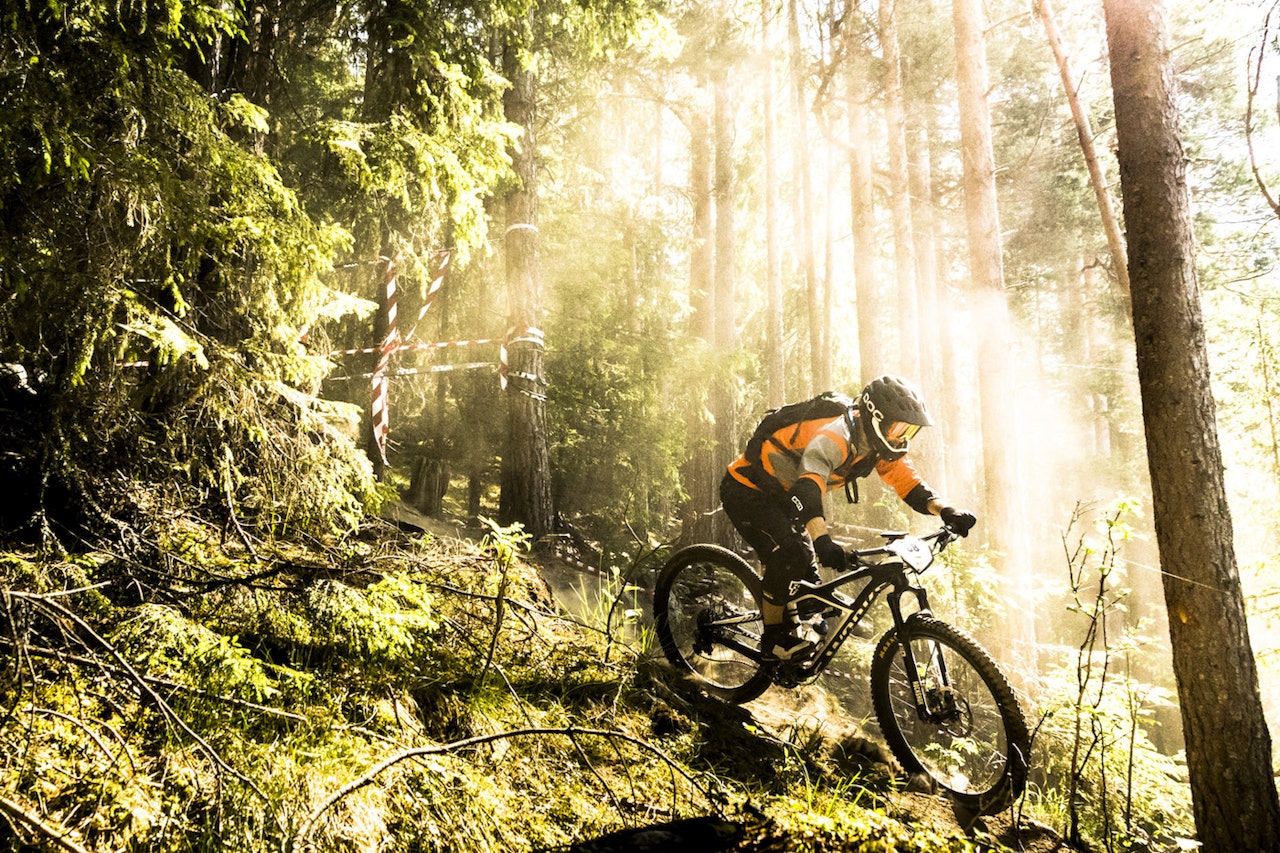Nesfjella Enduro blir ingen blåkopi av Nesbyen Enduro. Men skogsløyper blir det også 1 september. Foto: Snorre Veggan Nesfjella Enduro blir ingen blåkopi av Nesbyen Enduro. Men skogsløyper blir det også 1 september. Foto: Snorre Veggan