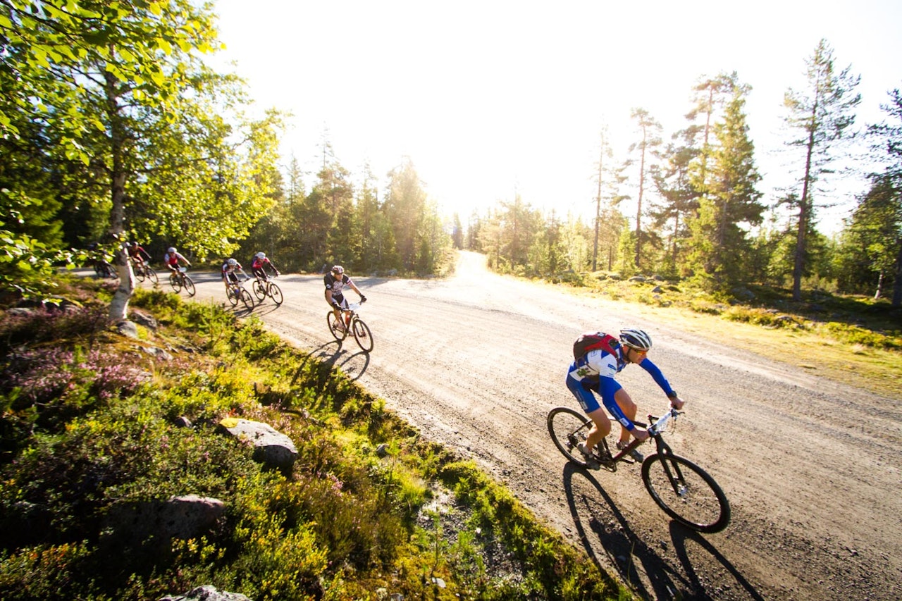 LAV SOL: For de første startende sto ikke solen høyt på himmelen. (foto: Snorre Veggan) birken birkebeinerrittet