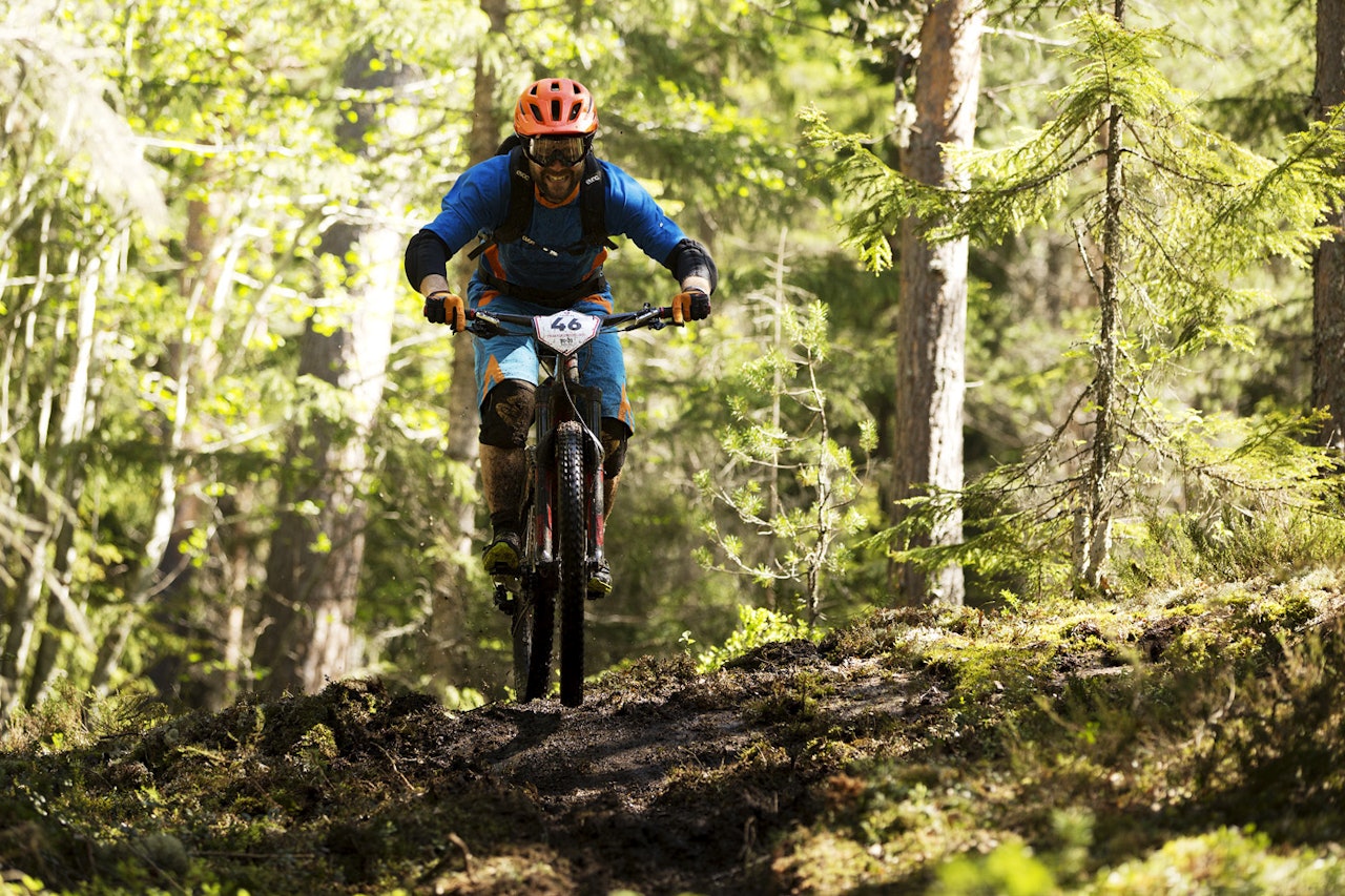 Mer flyt og mindre gjørme er stikkord for 2017-versjonen. Her er Ove Grøndal underveis i Traktor Enduro 2015. Foto: Kristoffer Kippernes Mer flyt og mindre gjørme er stikkord for 2017-versjonen. Her er Ove Grøndal underveis i Traktor Enduro 2015. Foto: Kristoffer Kippernes
