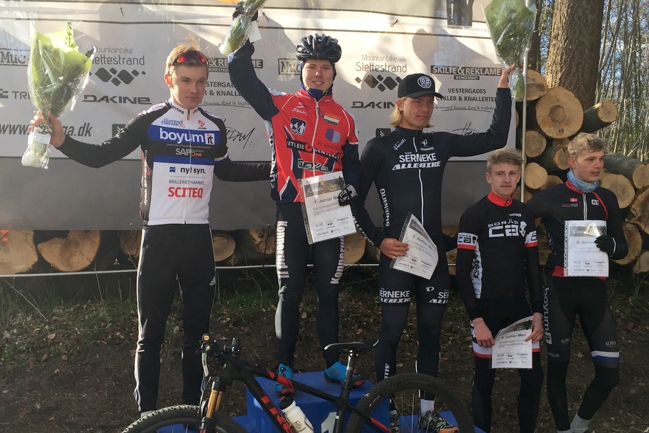 Jørgen Anmarkrud fra Konnerud IL Sykkel vant første runde i den danske rundbanecupen SRAM Liga, foran Danmarks europamester Alexander Young Andersen og svenske Carl Jarnhagen. Foto: Ole Martin Anmarkrud Jørgen Anmarkrud fra Konnerud IL Sykkel vant første runde i den danske rundbanecupen SRAM Liga, foran Danmarks europamester Alexander Young Andersen og svenske Carl Jarnhagen. Foto: Ole Martin Anmarkrud
