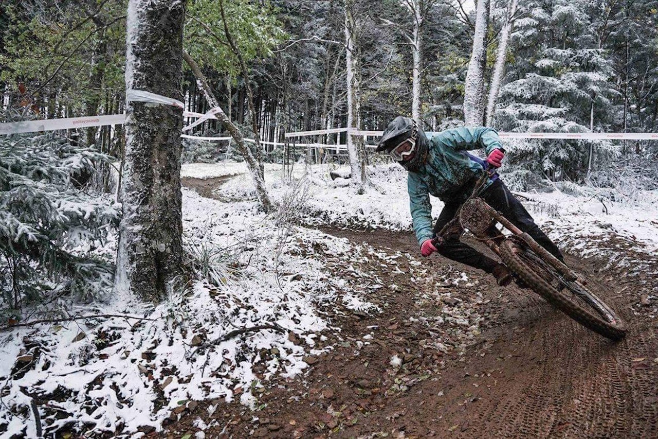 Frida Rønning vant helgas runde i Southeast Downhil Cup i USA. Her fra det amerikanske mesterskapet i fjor høst. Foto: Isak Leivsson Frida Rønning vant helgas runde i Southeast Downhil Cup i USA. Her fra det amerikanske mesterskapet i fjor høst. Foto: Isak Leivsson