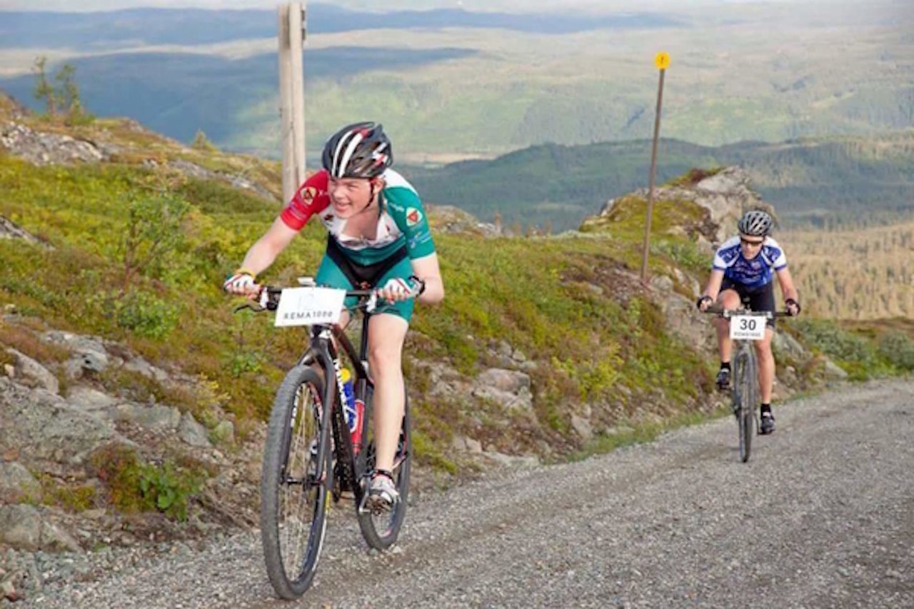 Vassfjellmasta bakkeritt er bare 8km langt, men med 690 høydemeter er det seigt nok. Foto: Arrangøren Vassfjellmasta bakkeritt er bare 8km langt, men med 690 høydemeter er det seigt nok. Foto: Arrangøren