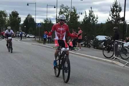 Vidar Mehl spurtslo Tor-Halvor Bjørnstad Tuveng på dagens etappe i Trans-Østerdalen, men leder nå sammenlagt med over fire minutter. Foto: Privat Vidar Mehl spurtslo Tor-Halvor Bjørnstad Tuveng på dagens etappe i Trans-Østerdalen, men leder nå sammenlagt med over fire minutter. Foto: Privat