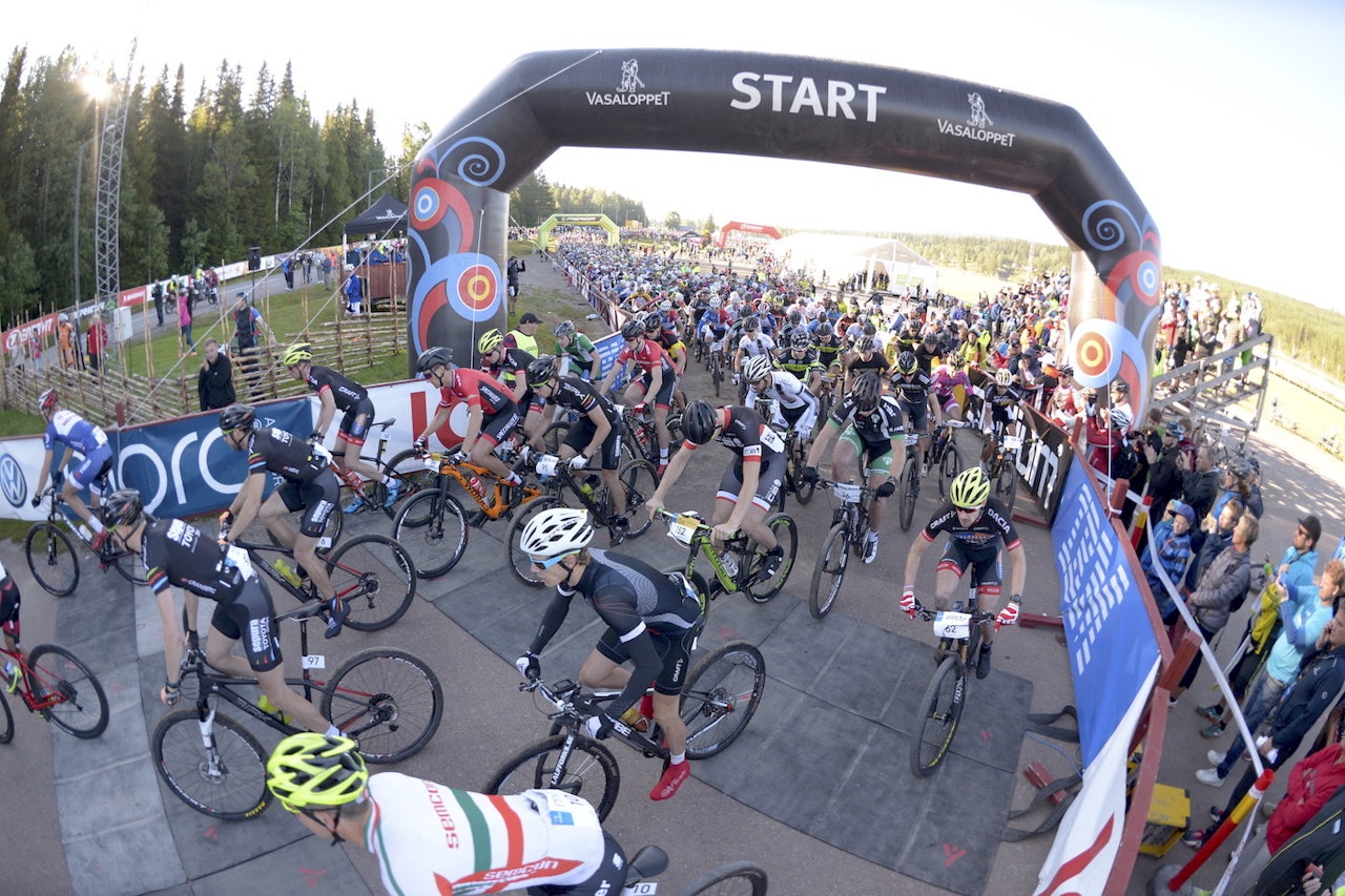 Cykelvasan har vært fulltegnet i flere måneder med 13000 deltakere. Nå hever arrangøren deltakertaket på Cykelvasan Öppet Spår. Foto: Ulf Palm/Cykelvasan Cykelvasan har vært fulltegnet i flere måneder med 13000 deltakere. Nå hever arrangøren deltakertaket på Cykelvasan Öppet Spår. Foto: Ulf Palm/Cykelvasan