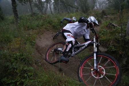 Geilo Bike Park åpner tre av seks utforløyper til helga. Resten åpner fortløpende, og i slutten av juli kommer en rekke nye stier i Tråkk n Roll-prosjektet. Foto: Geilo Skisenter AS Geilo Bike Park åpner tre av seks utforløyper til helga. Resten åpner fortløpende, og i slutten av juli kommer en rekke nye stier i Tråkk n Roll-prosjektet. Foto: Geilo Skisenter AS