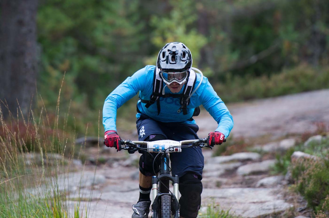 Sebastian Kartfjord underveis på siste enduroritt i Drammen. Foto: Silje Holmsen Sebastian Kartfjord underveis på siste enduroritt i Drammen. Foto: Silje Holmsen