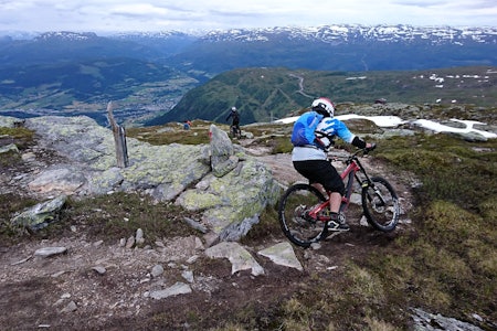 Guidede turer er et populært tilbud på sykkelfestivalene, og Ekstremsprotveko er ikke noe unntak. Foto: Tommy Aslaksen