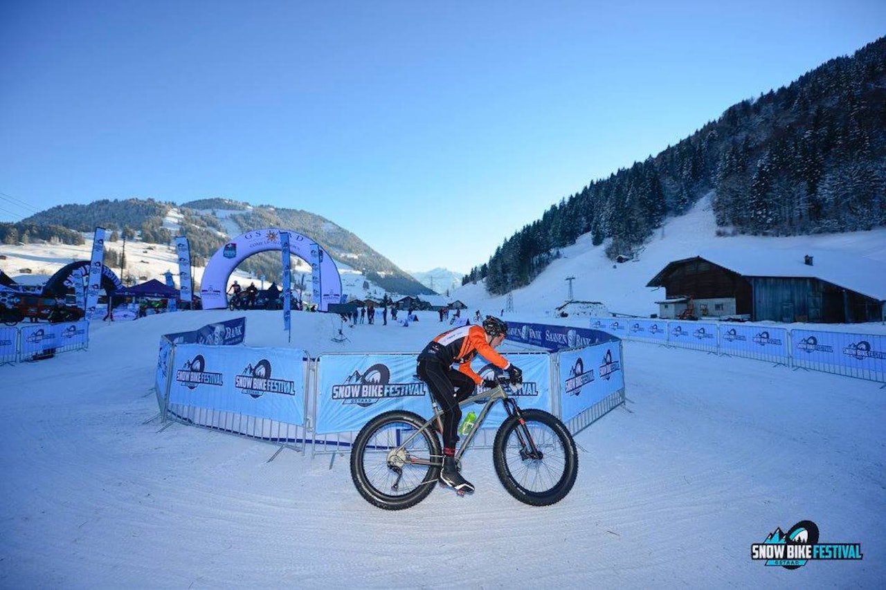 Snow Bike Festival er i gang og startet med prolog torsdag ettermiddag. Foto: Snow Bike Festival/Zoon Cronje Snow Bike Festival er i gang og startet med prolog torsdag ettermiddag. Foto: Snow Bike Festival/Zoon Cronje