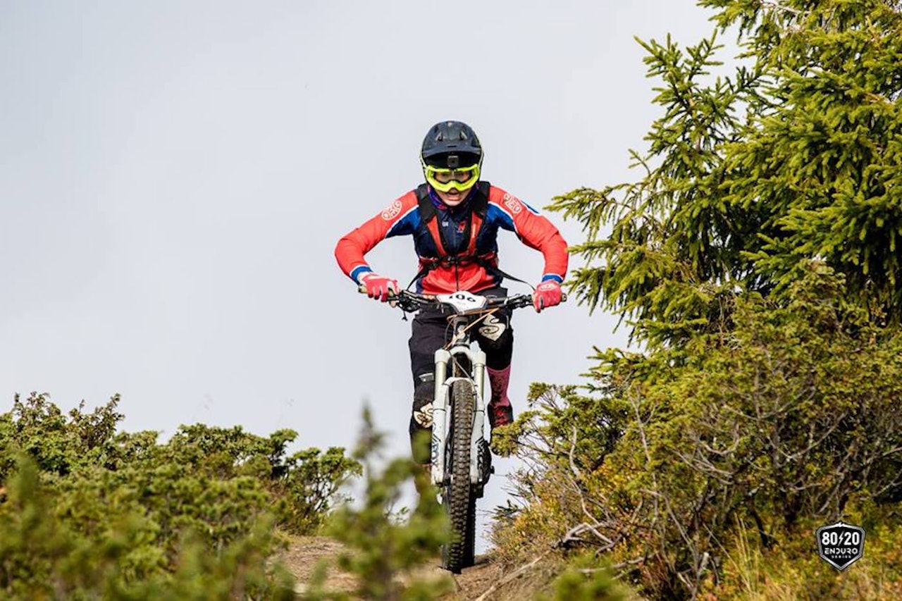 Albin Littorin-Sandbu tok sin første enduroseier i Hakadal Enduro. Foto: Sylvain Cavatz Albin Littorin-Sandbu tok sin første enduroseier i Hakadal Enduro. Foto: Sylvain Cavatz