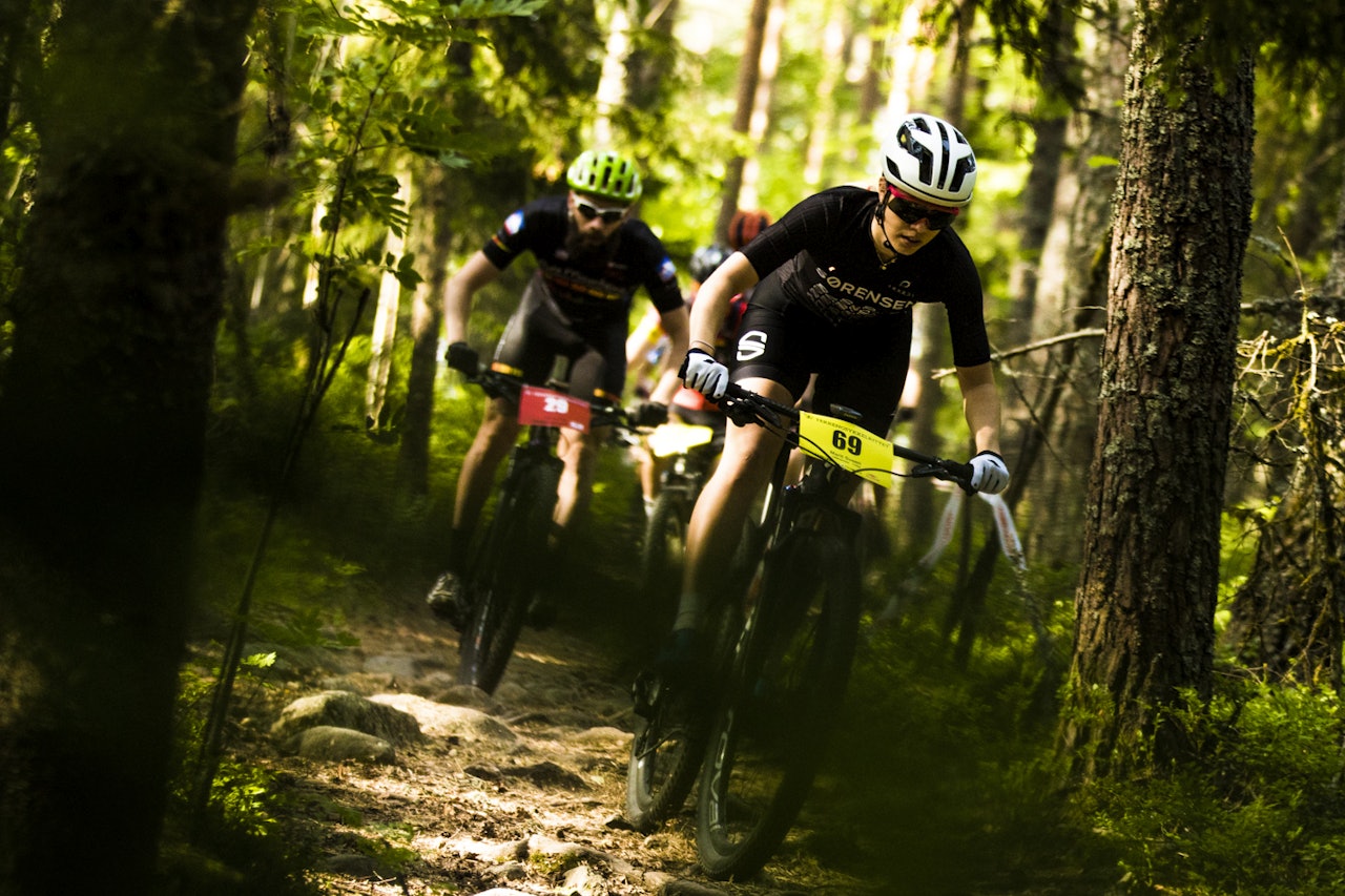 Marit Sveen tauer gutta på lang løype, og ble nummer tre i kvinner elite. Foto: Per-Eivind Syvertsen Marit Sveen tauer gutta på lang løype, og ble nummer tre i kvinner elite. Foto: Per-Eivind Syvertsen