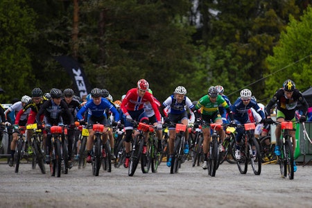 Terrengsykkelrittet 2015 ble et gjørmebad, men da startskuddet gikk kunne man fortsatt gjenkjenne deltakerne. I år er det helt åpent om pallen både blant menn og kvinner. Foto: Snorre Veggan Terrengsykkelrittet 2015 ble et gjørmebad, men da startskuddet gikk kunne man fortsatt gjenkjenne deltakerne. I år er det helt åpent om pallen både blant menn og kvinner. Foto: Snorre Veggan
