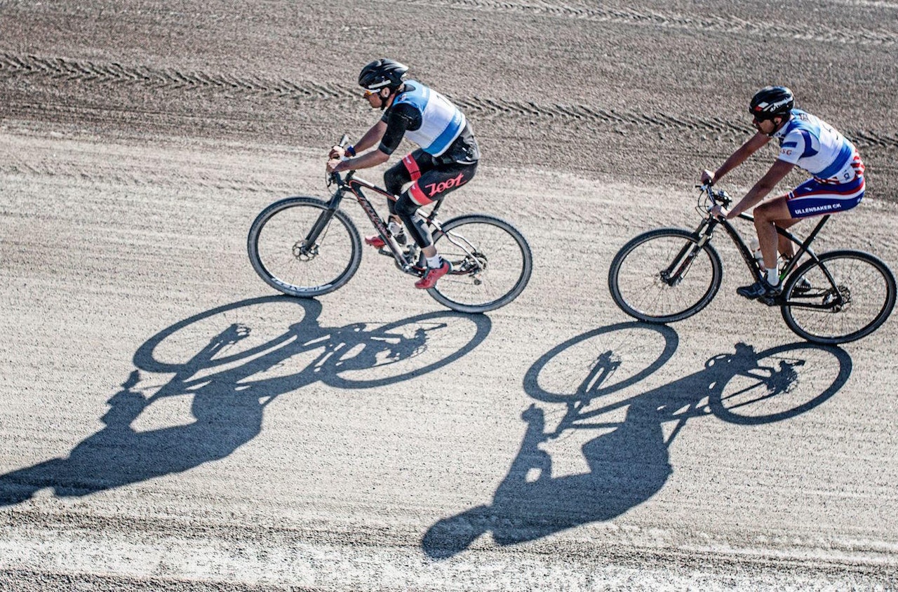 Henrik Oftedal foran Frode Lier på helgas Skagerrak MTB 24timers. Foto: Jørgen Melau Henrik Oftedal foran Frode Lier på helgas Skagerrak MTB 24timers. Foto: Jørgen Melau