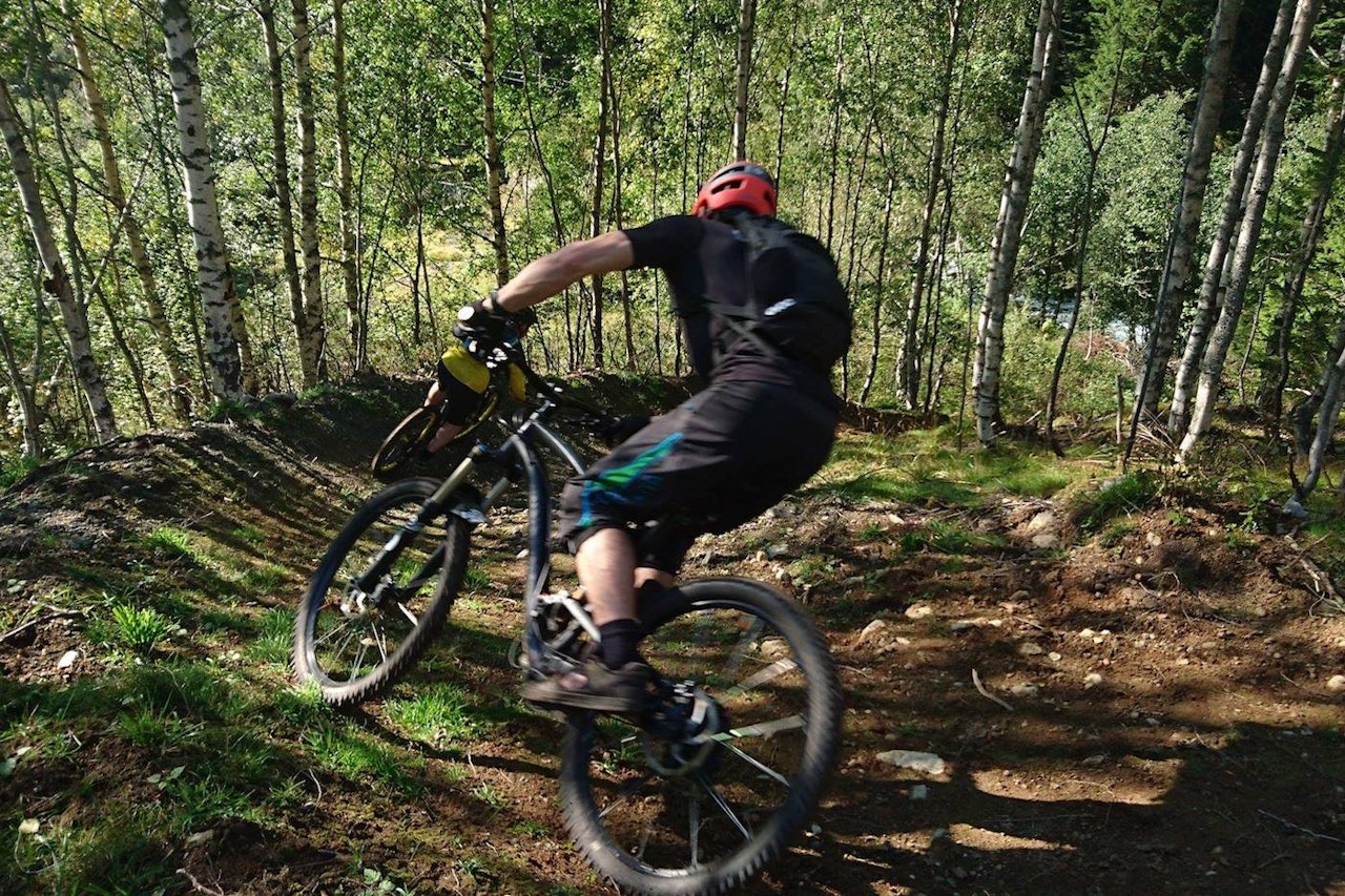 Napenstien er Stryns nyeste bygde sti og åpner formelt til Folven stifestival kommende helg. Foto: Fred Syversen Napenstien er Stryns nyeste bygde sti og åpner formelt til Folven stifestival kommende helg. Foto: Fred Syversen