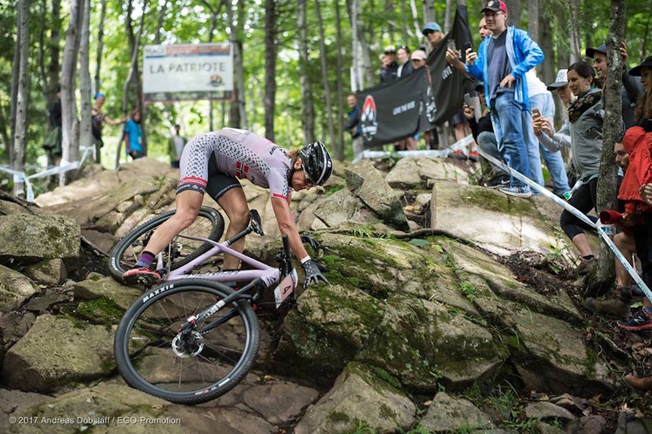 Gunn-Rita Dahle Flesjå var nedpå under verdenscuprunden i Mount Sainte Anne søndag, der hun ble nummer 20 til tross for lungebetennelse og brukket ribbein. Foto: Team Merida Gunn-Rita Gunn-Rita Dahle Flesjå var nedpå under verdenscuprunden i Mount Sainte Anne søndag, der hun ble nummer 20 til tross for lungebetennelse og brukket ribbein. Foto: Team Merida Gunn-Rita