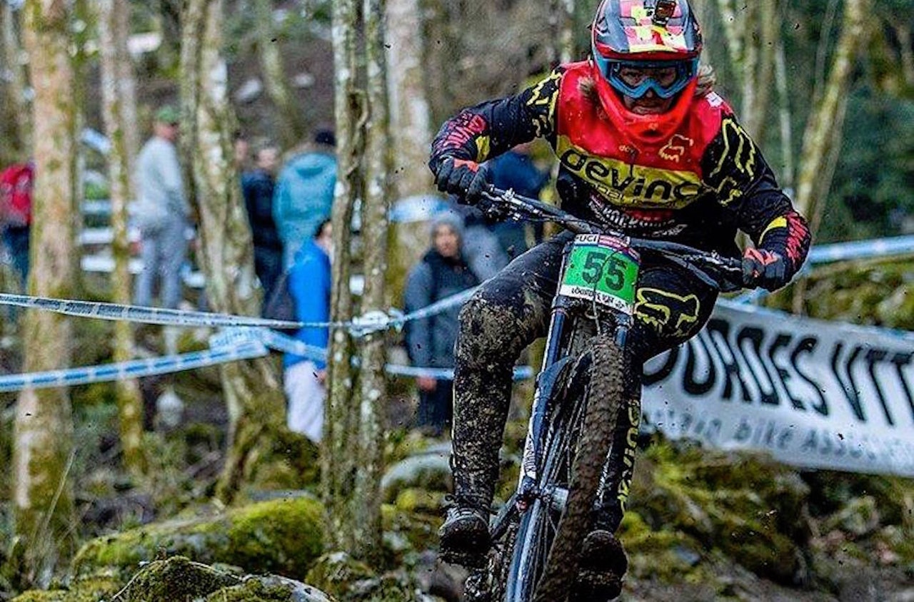 Brage Vestavik (17) debuterte til 17. plass i verdenscupen i Lourdes forrige helg, men skadet seg stygt i forkant av helgas runde i Cairns, Australia. Foto: Privat Brage Vestavik (17) debuterte til 17. plass i verdenscupen i Lourdes forrige helg, men skadet seg stygt i forkant av helgas runde i Cairns, Australia. Foto: Privat