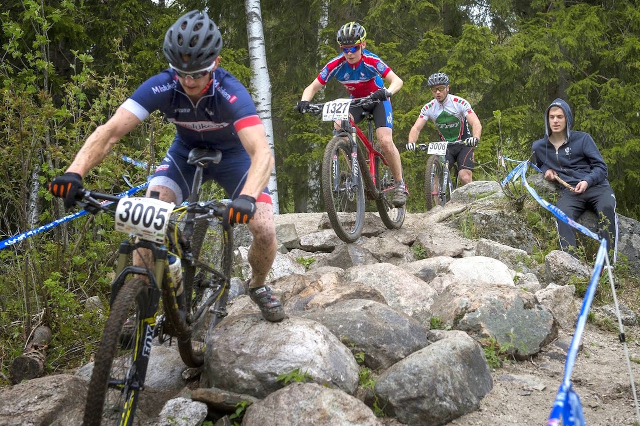 På Rye Bike Festival prøver arrangøren å kjøre rittformater som engasjerer både ryttere og tilskuere, og som kan bidra til å holde utøverne i terrengsykkelsporten. Foto: SK Rye På Rye Bike Festival prøver arrangøren å kjøre rittformater som engasjerer både ryttere og tilskuere, og som kan bidra til å holde utøverne i terrengsykkelsporten. Foto: SK Rye