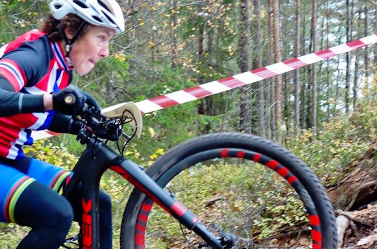 Gjertrud Bø er en av Soon CKs trofaste deltaktere i Deør Challenge, som i år kjøres på Brevik. Foto: Stig Kristiansen Gjertrud Bø er en av Soon CKs trofaste deltaktere i Deør Challenge, som i år kjøres på Brevik. Foto: Stig Kristiansen